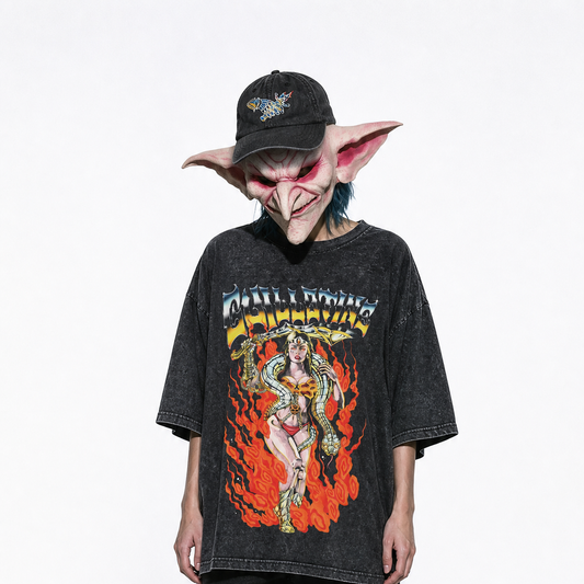 T-shirt Amazone porté, collab Guillotine x Turbo Kid