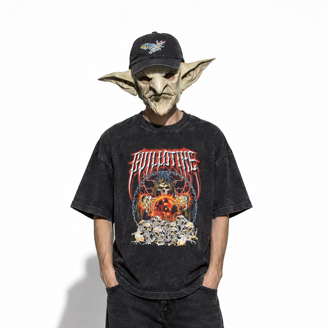 T-shirt Crystal Ball porté, collab Guillotine x Boldest