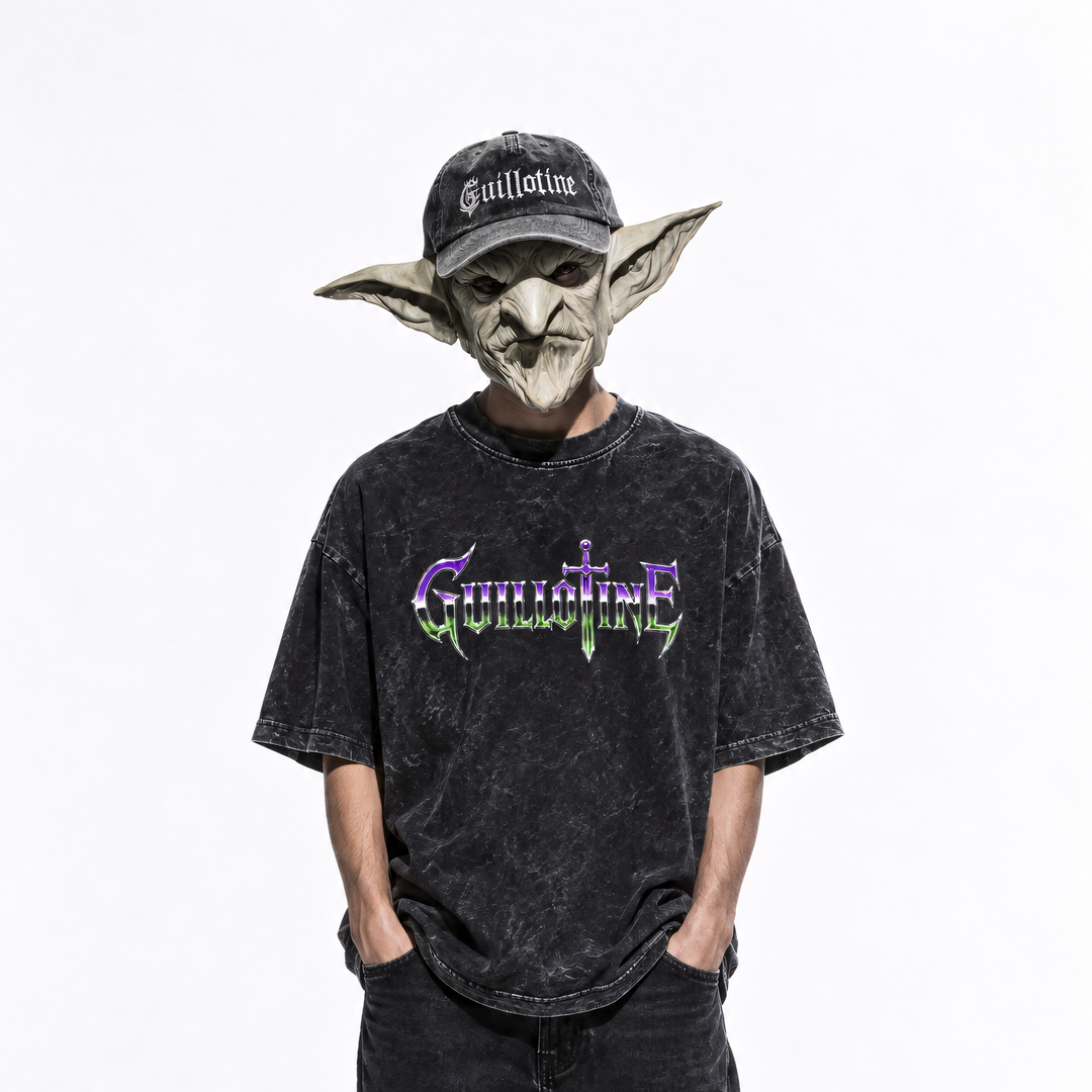 T-shirt Dragon’s King porté, collab Guillotine x Nomade Mark
