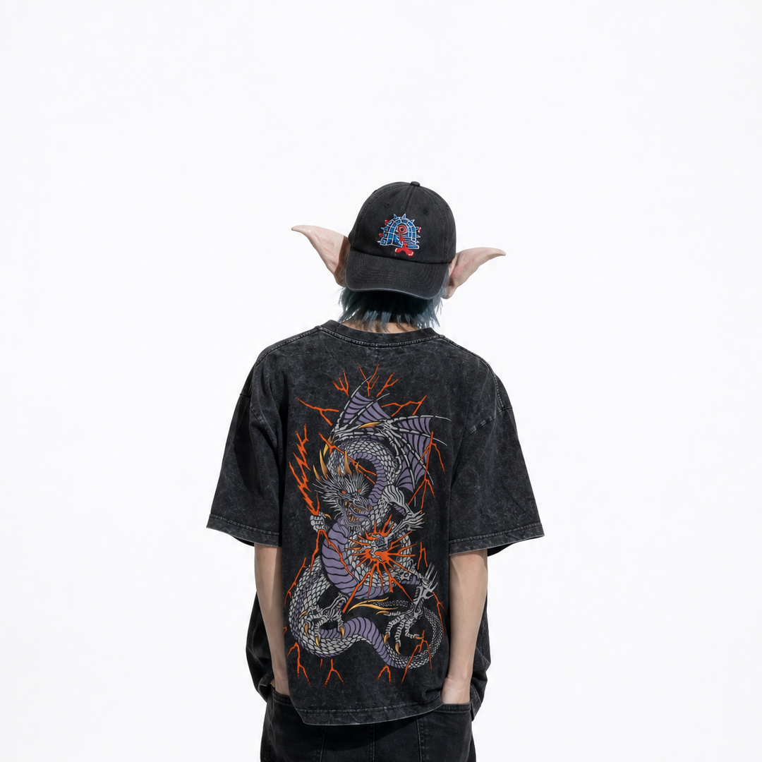 T-shirt Elder Dragon porté, collab Guillotine x Electric Mordor